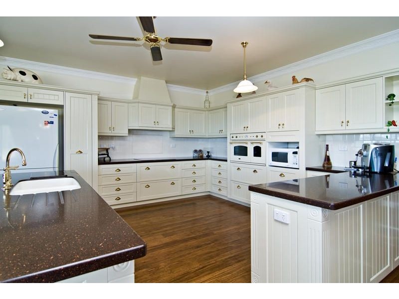 32 Cedardell Court, Yugar QLD 4520