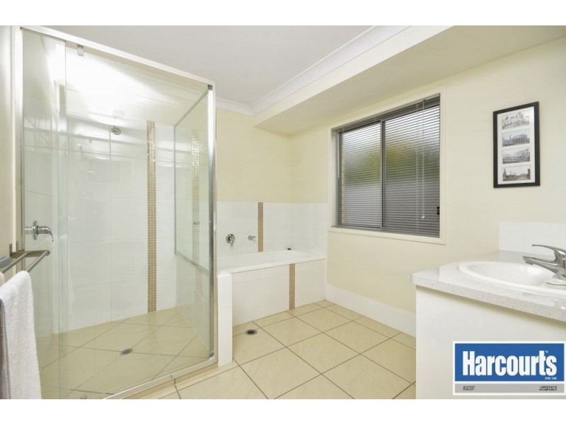 69 Oates Parade, Northgate QLD 4013