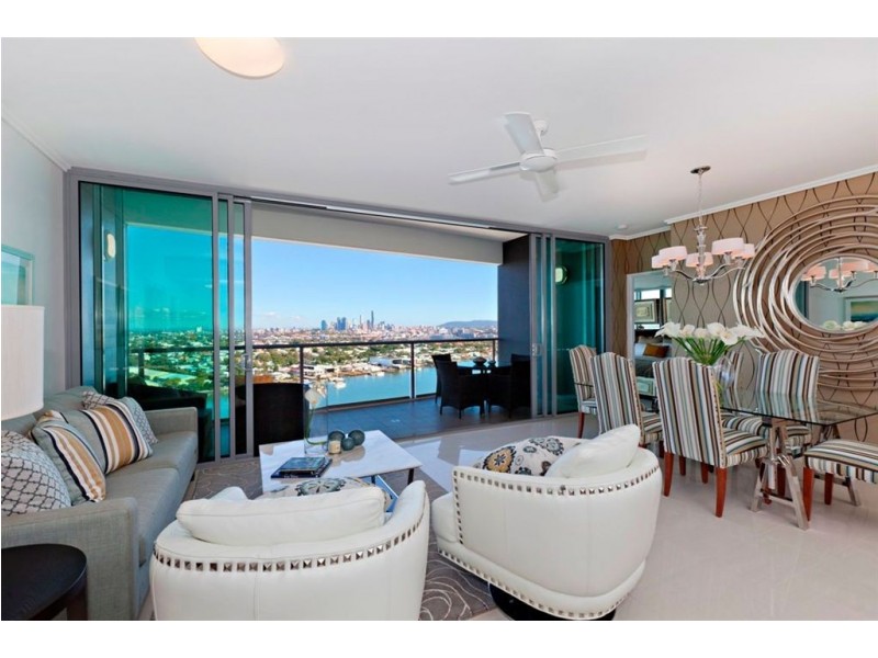 12106/8 Harbour Rd, Hamilton QLD 4007