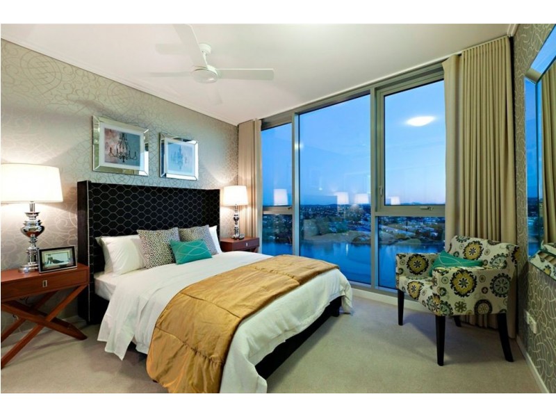 12106/8 Harbour Rd, Hamilton QLD 4007