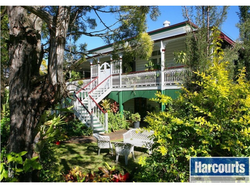 108 McLennan Street, Wooloowin QLD 4030