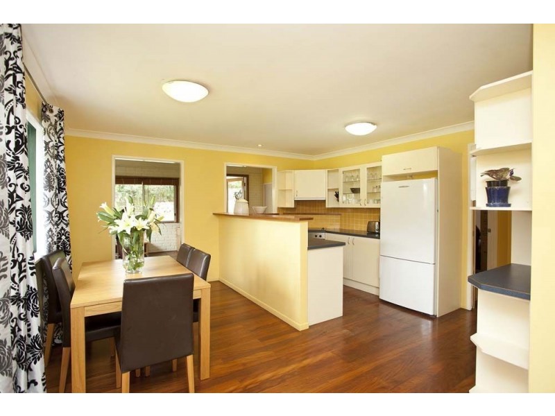 27 Bathurst Street, Red Hill QLD 4059