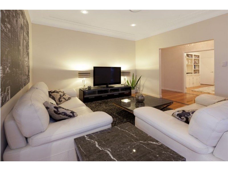 33 Kitchener Road, Ascot QLD 4007