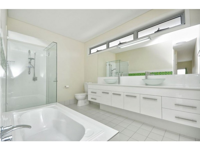 2/24 Gregory Street, Clayfield QLD 4011