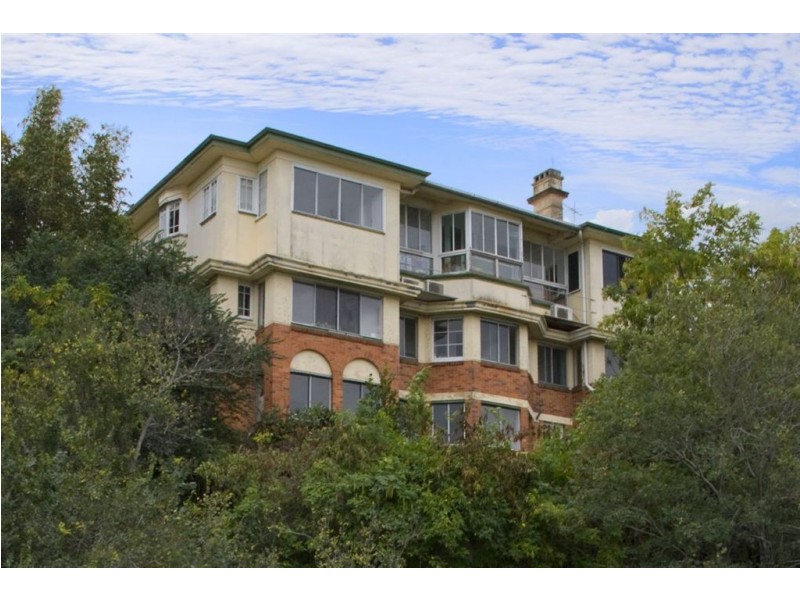 35 Hillside Crescent, Hamilton QLD 4007