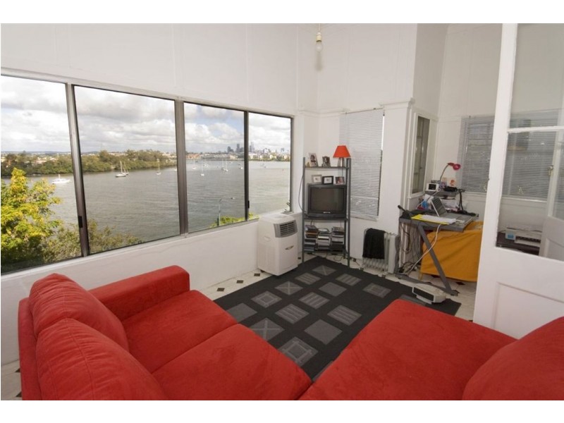 35 Hillside Crescent, Hamilton QLD 4007