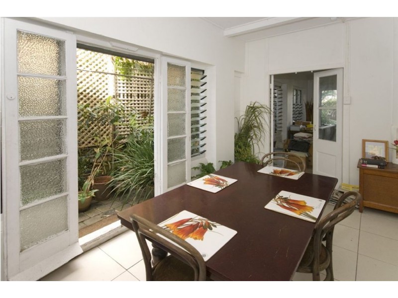 35 Hillside Crescent, Hamilton QLD 4007