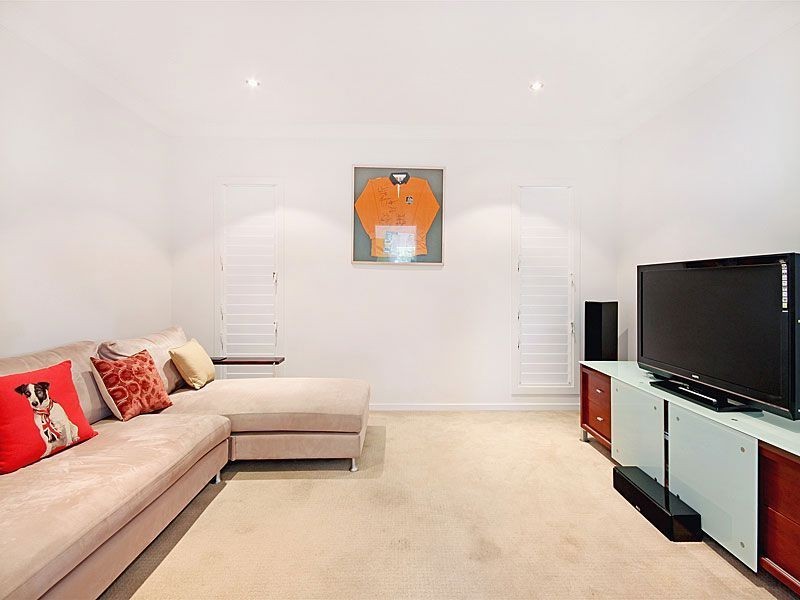 49 Paul Street, Hendra QLD 4011