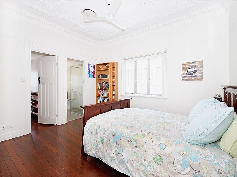 49 Paul Street, Hendra QLD 4011