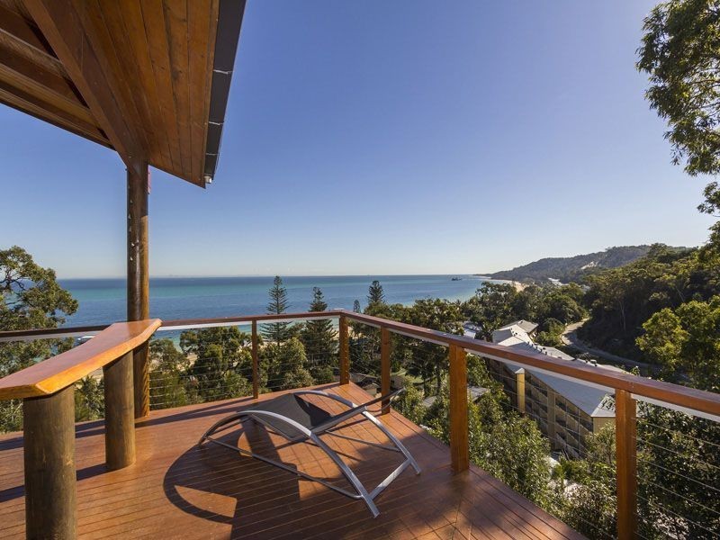 27 Nautilus Drive, Tangalooma QLD 4025