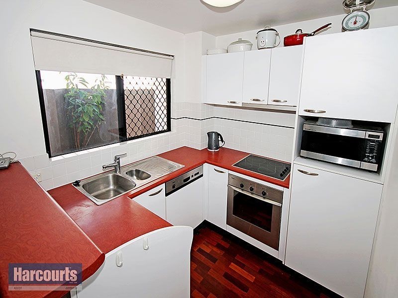 2/47 Kent Street, Hamilton QLD 4007