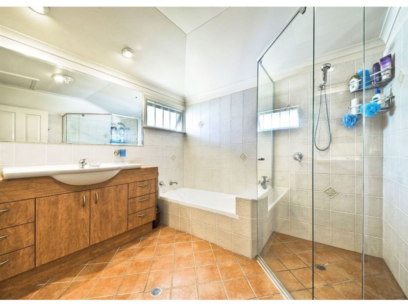 39 Cook Street, Northgate QLD 4013