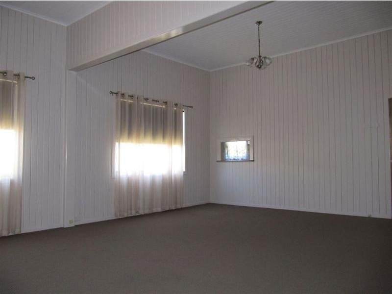 24 Oxford Street, Hamilton QLD 4007