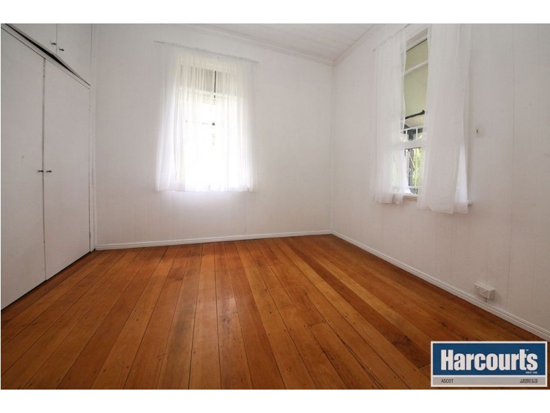 84 Beatrice Tce, Ascot QLD 4007