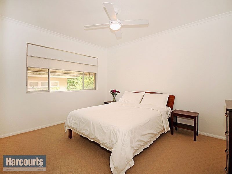 2/17 Moynihan Street, Ascot QLD 4007