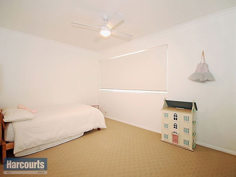 2/17 Moynihan Street, Ascot QLD 4007