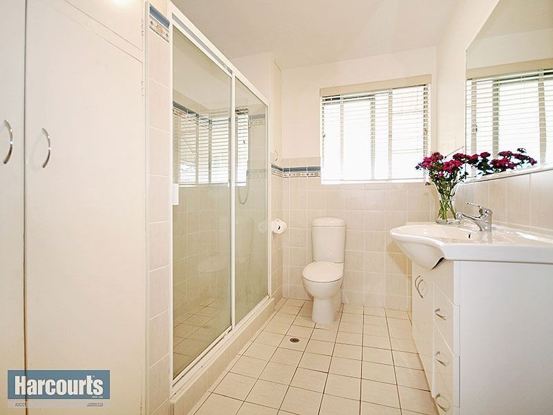 2/17 Moynihan Street, Ascot QLD 4007