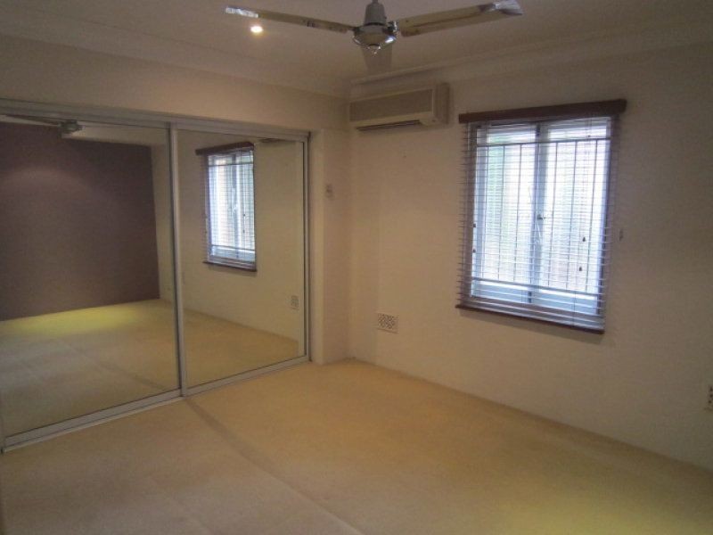 5 Arran Ave, Hamilton QLD 4007