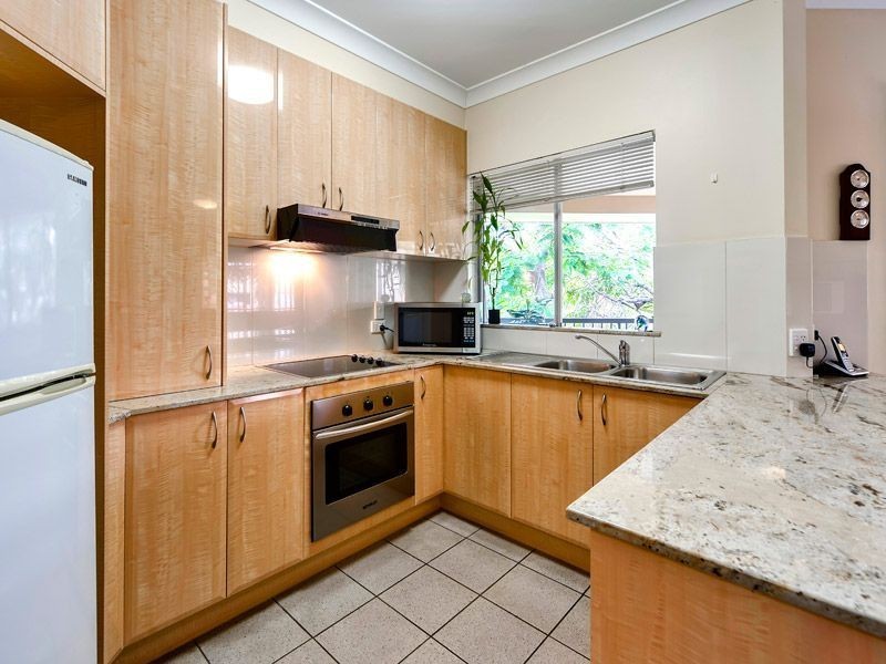 4/26 Balowrie Street, Hamilton QLD 4007