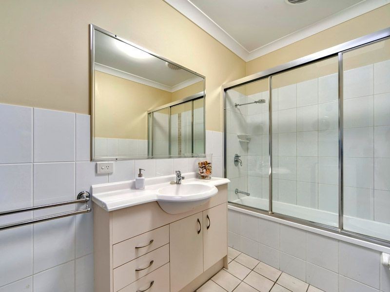 4/26 Balowrie Street, Hamilton QLD 4007