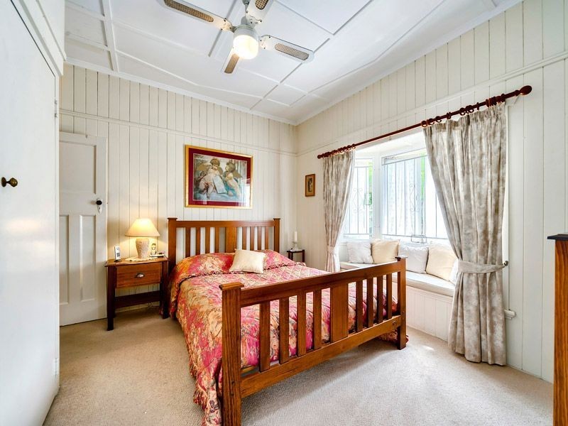 91 Manson Road, Hendra QLD 4011