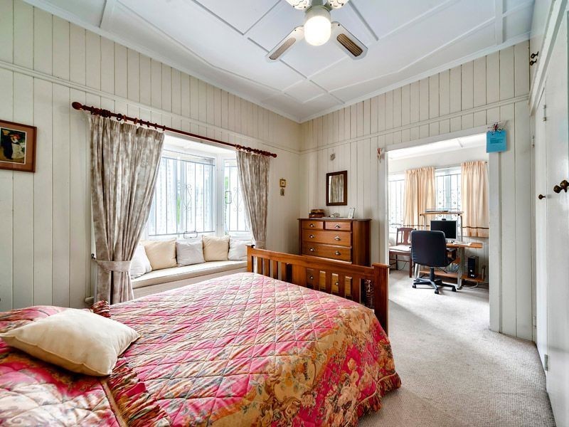 91 Manson Road, Hendra QLD 4011