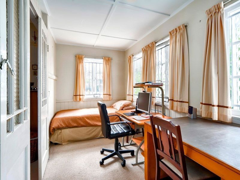 91 Manson Road, Hendra QLD 4011