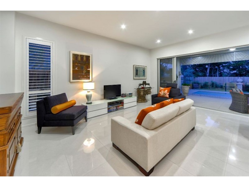 27 Burilda Street, Hendra QLD 4011