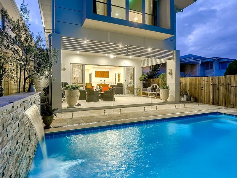 27 Burilda Street, Hendra QLD 4011