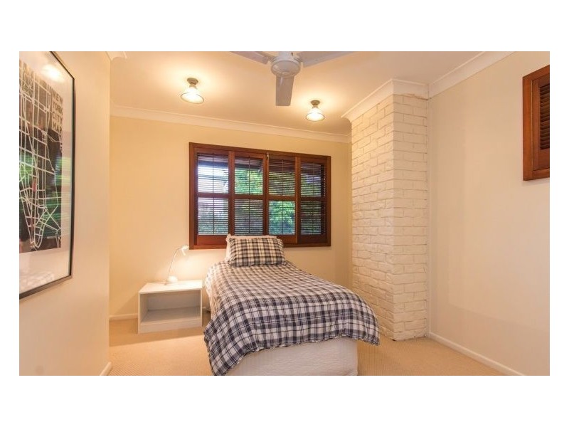 39 Sparkes Avenue, Hamilton QLD 4007