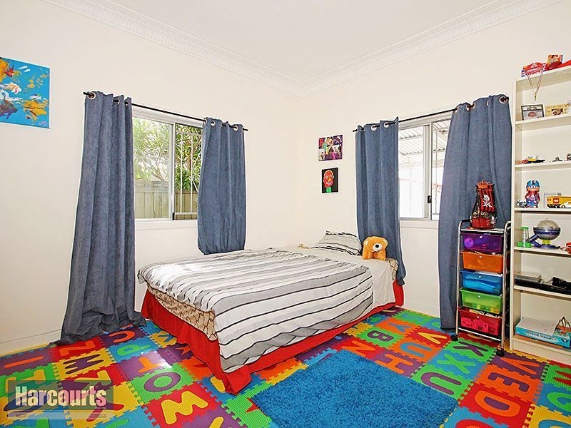 29 Ure Street, Hendra QLD 4011