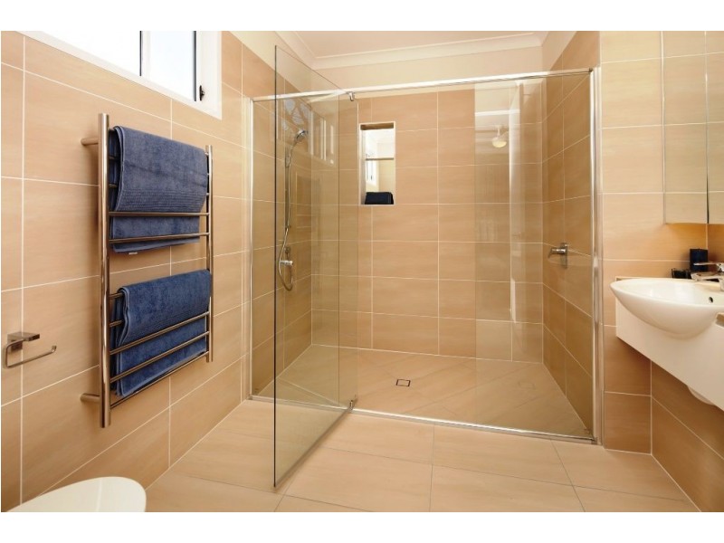 107 Pring Street, Hendra QLD 4011