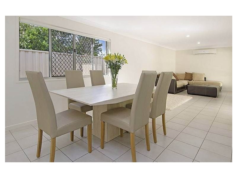 56 Serpentine Rd, Pinkenba QLD 4008