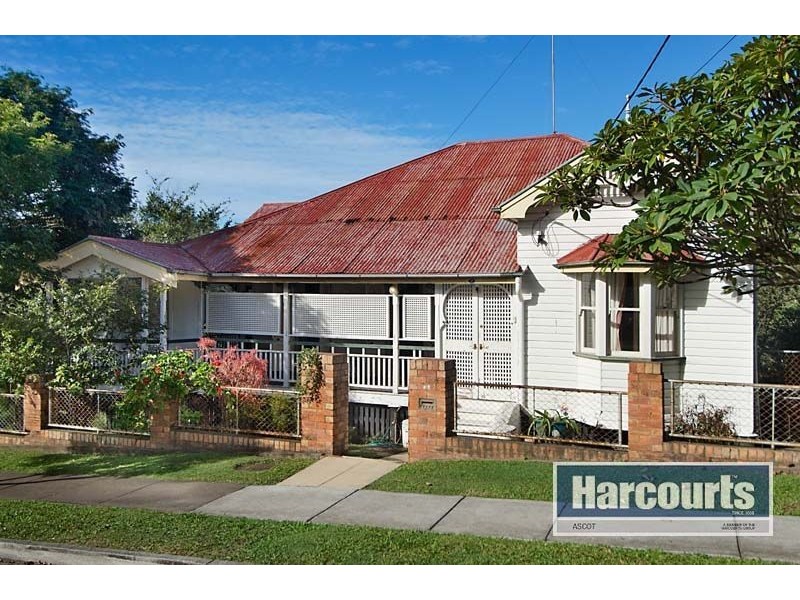 37 Riverton Street, Clayfield QLD 4011