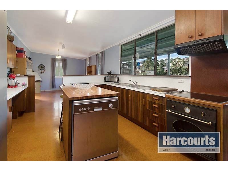 37 Riverton Street, Clayfield QLD 4011