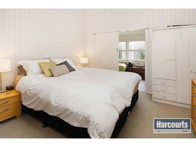 24 and 26 Oxford Street, Hamilton QLD 4007