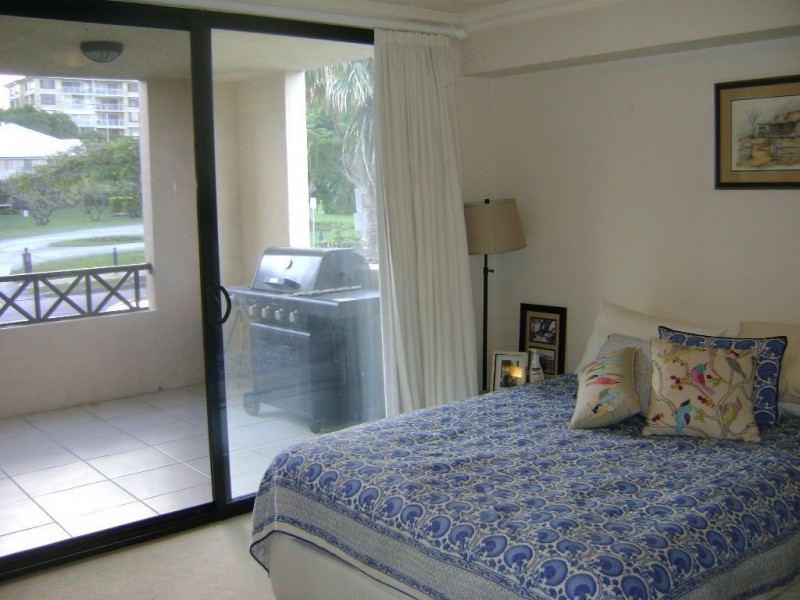 8/47 – 49 Racecourse Road, Hamilton QLD 4007