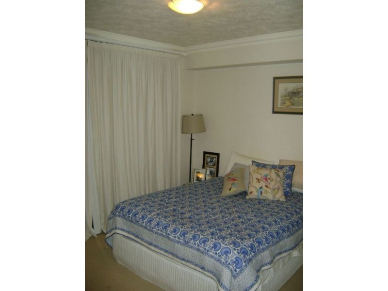 8/47 – 49 Racecourse Road, Hamilton QLD 4007