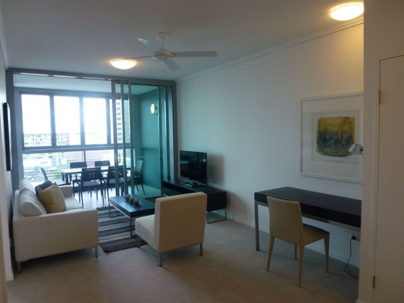 20906/8 Harbour Road, Hamilton QLD 4007