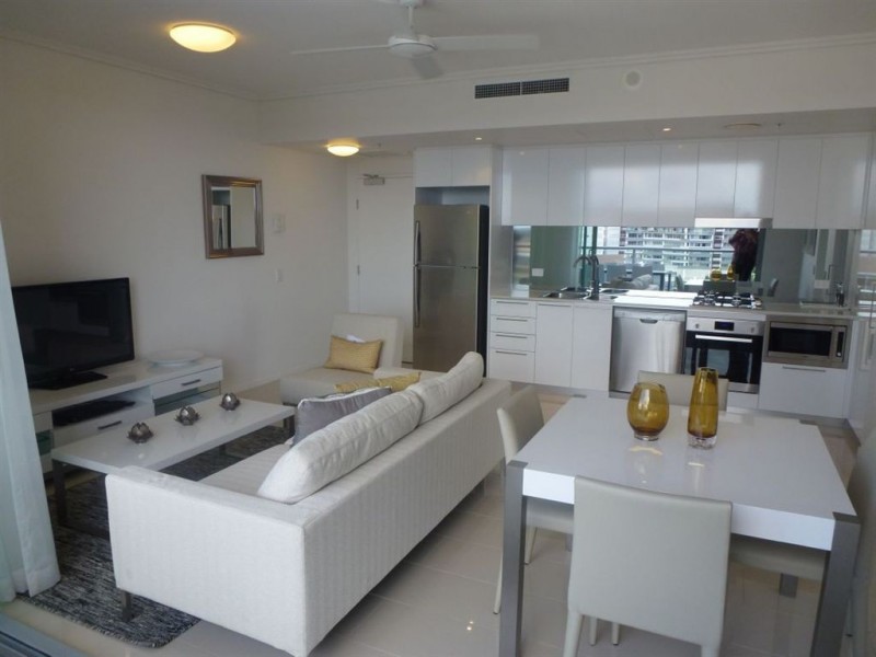 20405/8 Harbour Road, Hamilton QLD 4007