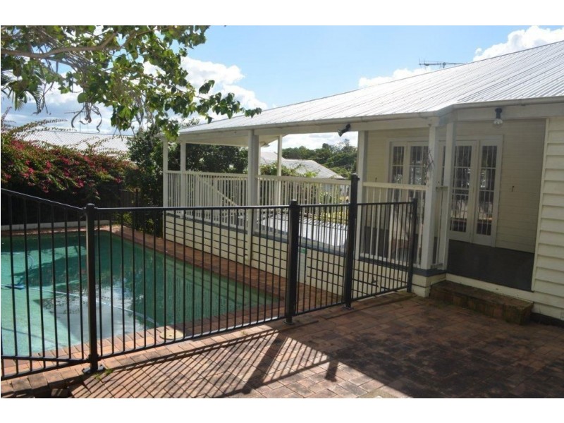 21 Joynt Street, Hamilton QLD 4007