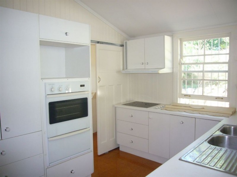 21 Joynt Street, Hamilton QLD 4007