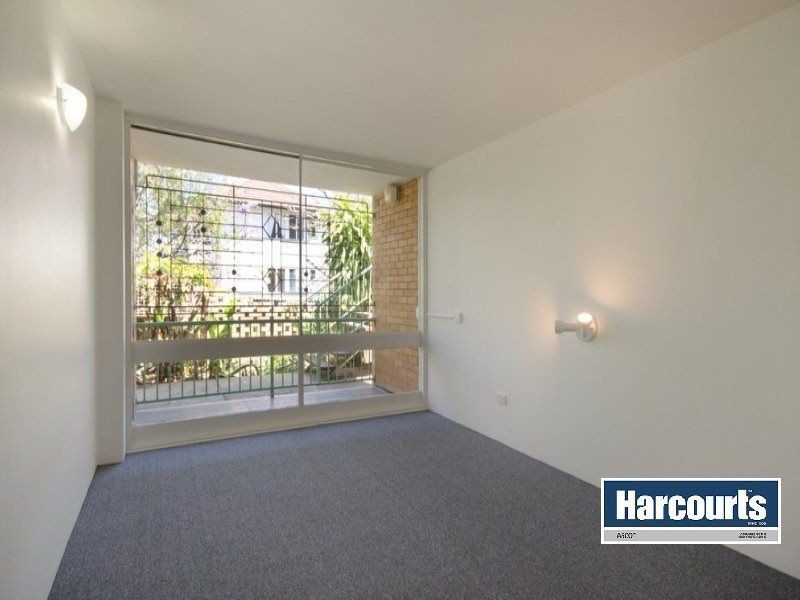 9/6 Riverview Terrace, Hamilton QLD 4007