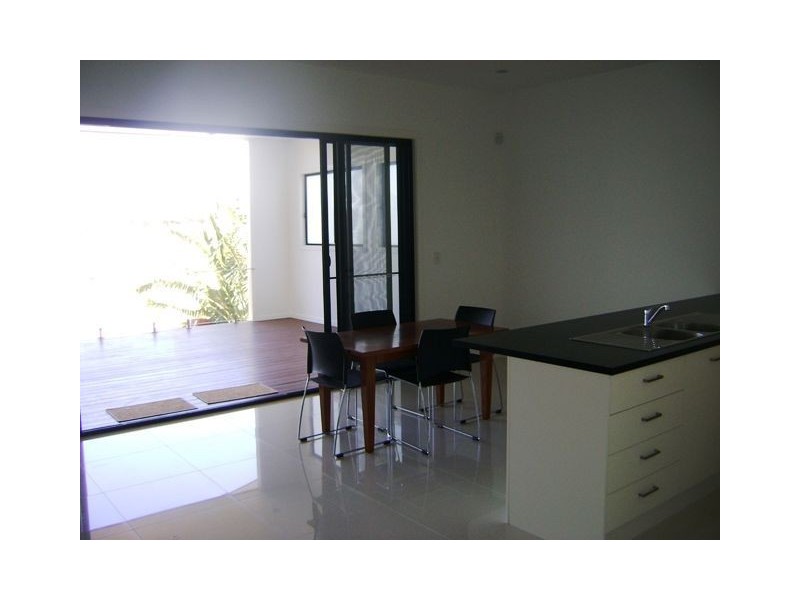 60 Mein Street, Hendra QLD 4011