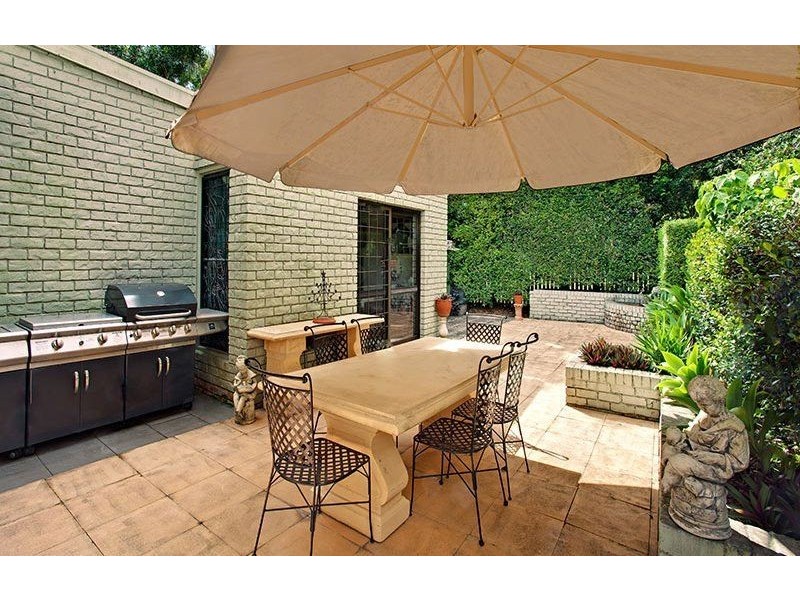 39 Sparkes Avenue, Hamilton QLD 4007