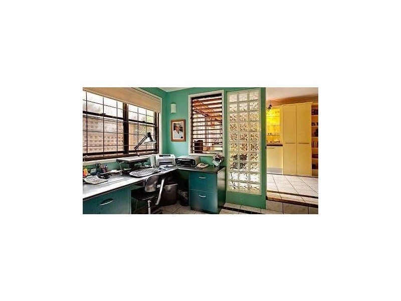 39 Sparkes Avenue, Hamilton QLD 4007