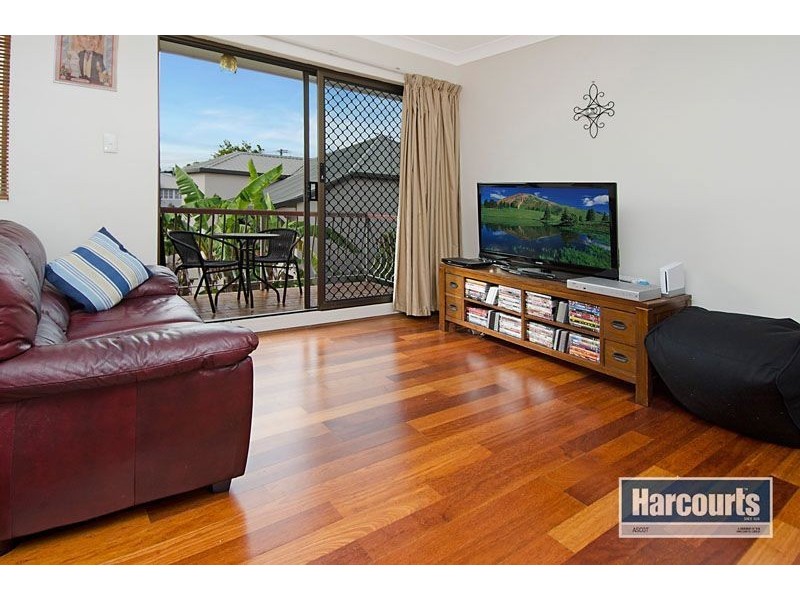 4/34 Winchester Street, Hamilton QLD 4007