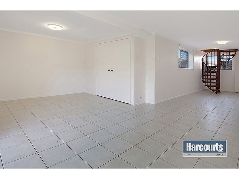 2/19 Hopetoun Street, Ascot QLD 4007