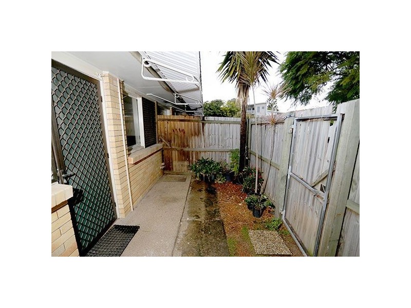 2/1 Vine Street, Ascot QLD 4007