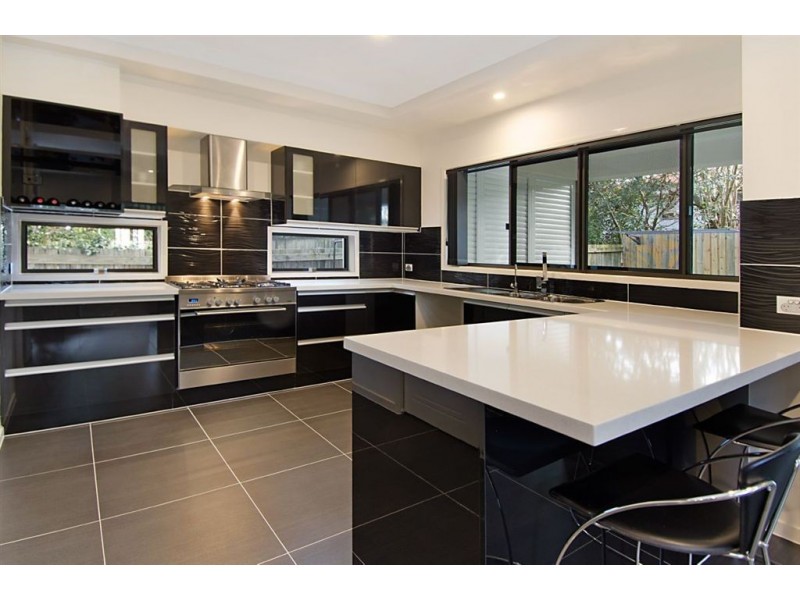 63 Harding Street, Hendra QLD 4011